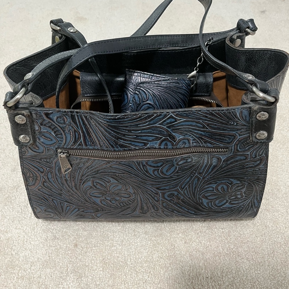 Patricia Nash used bag